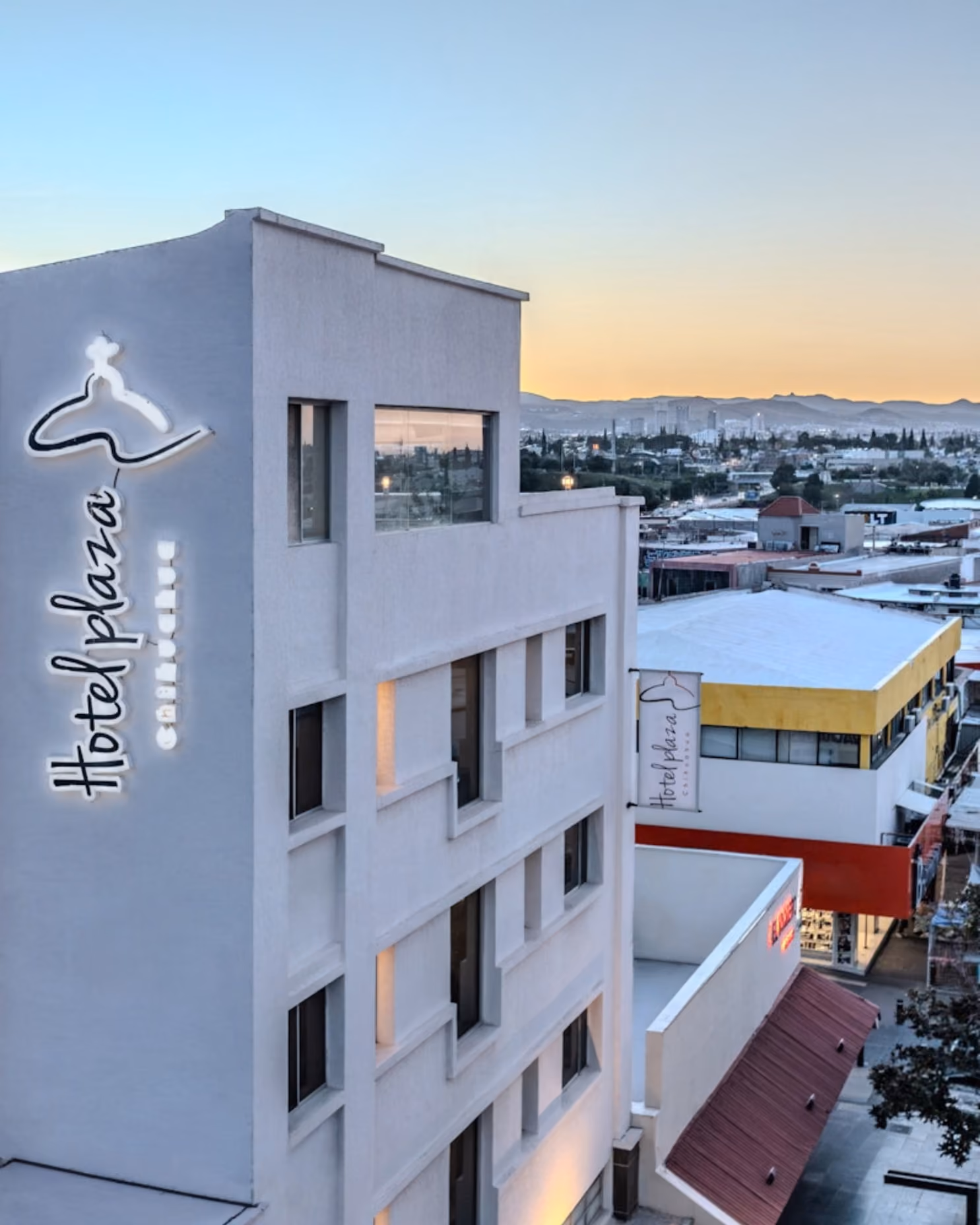 Hotel Plaza Chihuahua — 2